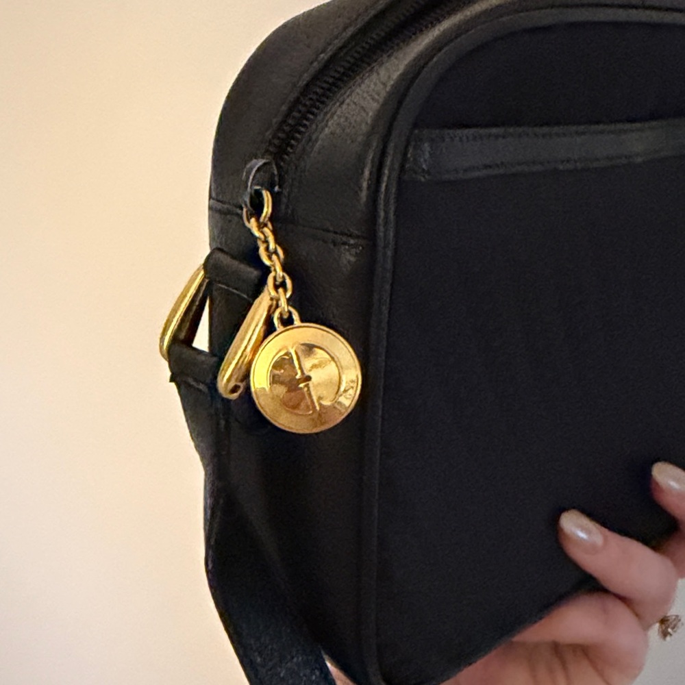 Gucci vintage canvas and leather bag - Picture 9 of 11